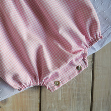 Carica l'immagine nel visualizzatore di Gallery, PAGLIACCETTO VICHY - ROSA