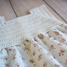 Carica l'immagine nel visualizzatore di Gallery, PAGLIACCETTO ALL'UNCINETTO NEW BORN - BIANCO