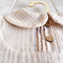 Carica l&#39;immagine nel visualizzatore di Gallery, COMPLETINO IN MUSSOLA - BEIGE
