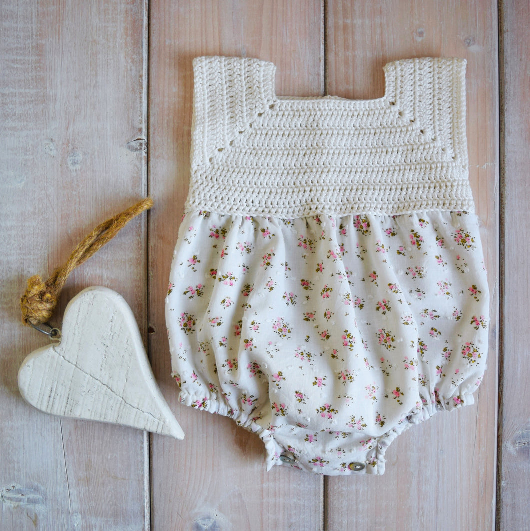 PAGLIACCETTO ALL'UNCINETTO NEW BORN - BIANCO