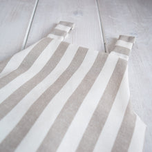 Carica l&#39;immagine nel visualizzatore di Gallery, SALOPETTE A RIGHE - BEIGE
